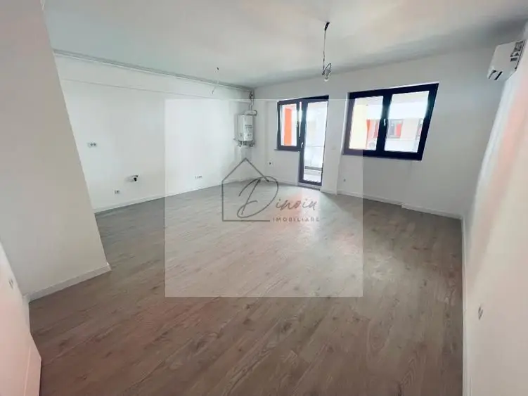 Studio Ivory Pipera I Rond OMW I bloc 2025