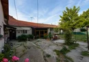 Vand apartament la casă cu curte – zonă centrală aproape de Malul Mureșului