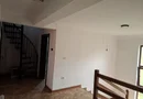 BRASADAS vinde casa individuala 9 cam in Bercu Rosu.