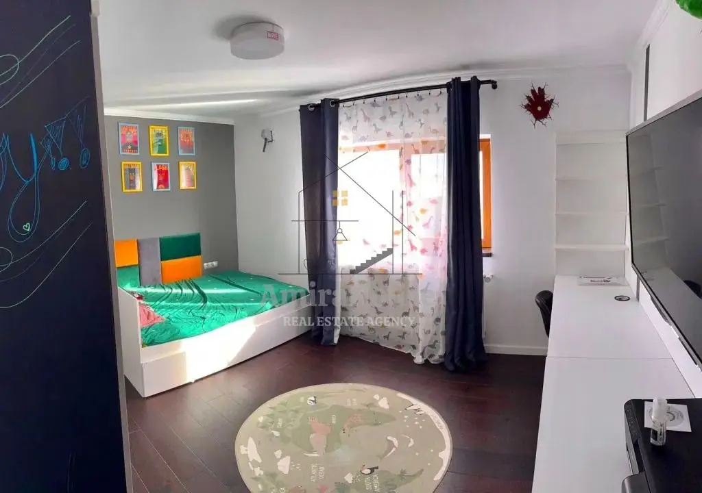 Apartament 3 camere, 107 mp, finisat, parcare, cartierul Europa