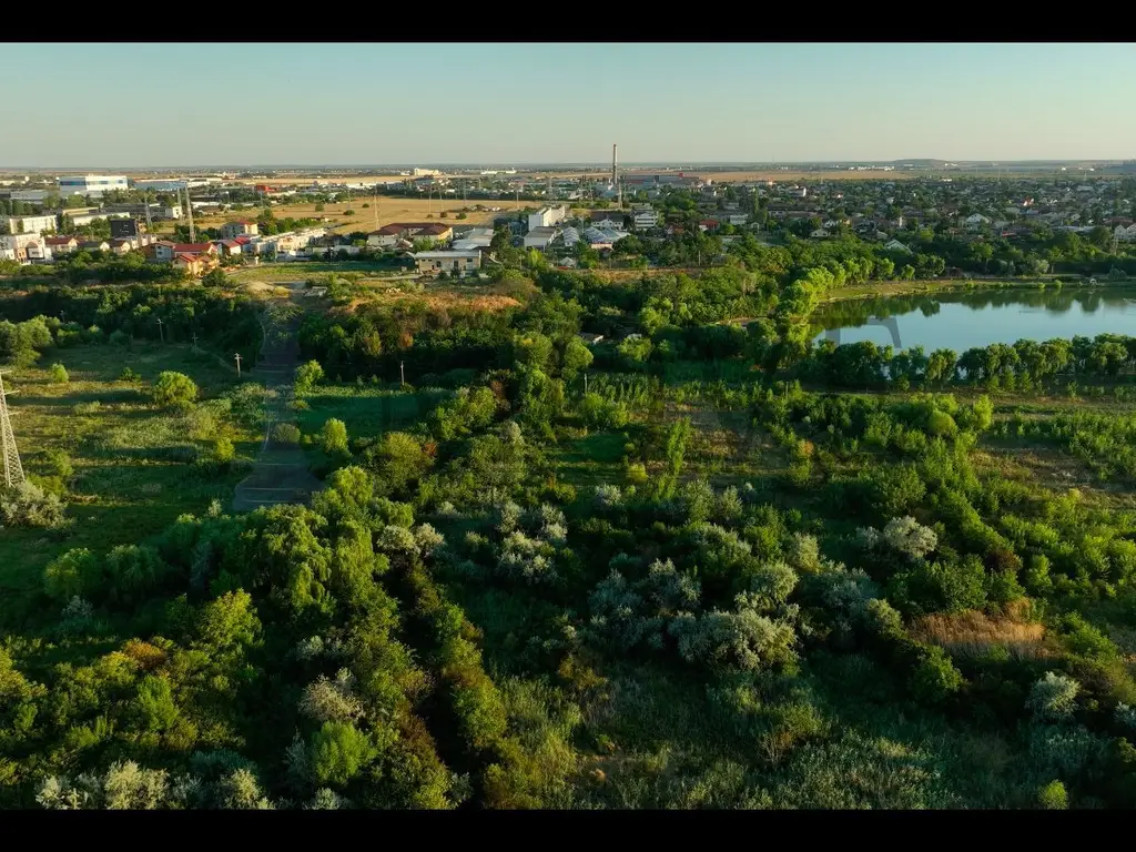 TEREN INTRAVILAN lângă BALTA FLOAREA POPEȘTIULUI