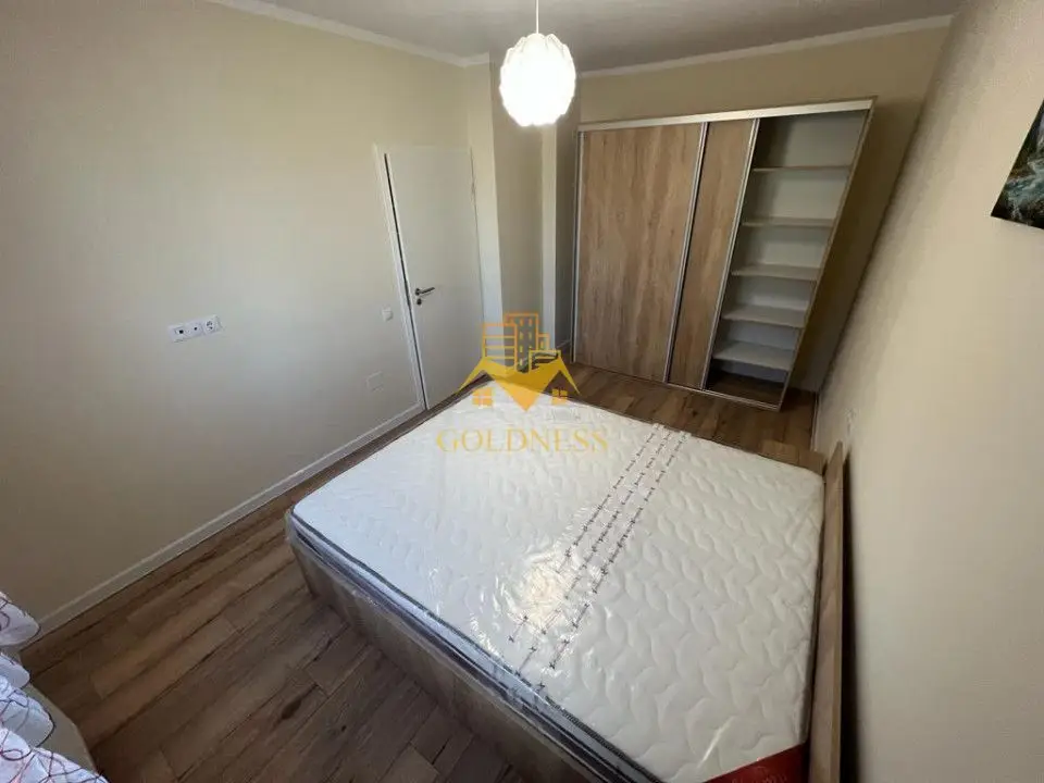 3 camere, modern, bloc nou, parcare subterana, Sub Cetate, zona Profi