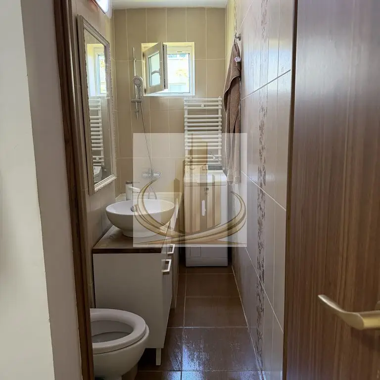Apartament 3 camere | Zona Dacia | Etaj 2/4 | Confort & Locație Premiu