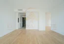 Stațiunea Mamaia - Vânzare apartament cu 4 camere, 3 bai cu vedere la lac.