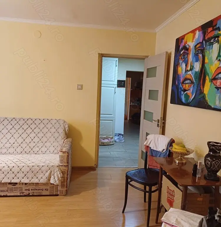 4 camere Dristor-metrou