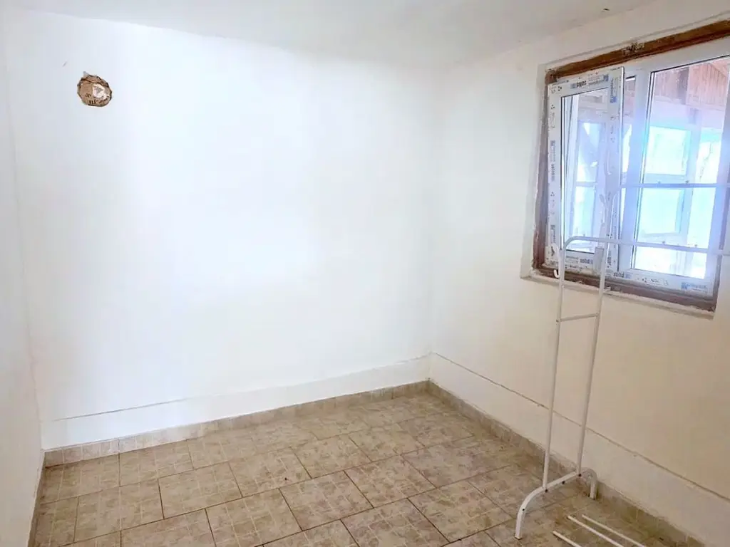 Casa cu 3 camere + 900 mp teren proprietate -Sendreni, jud. Galati