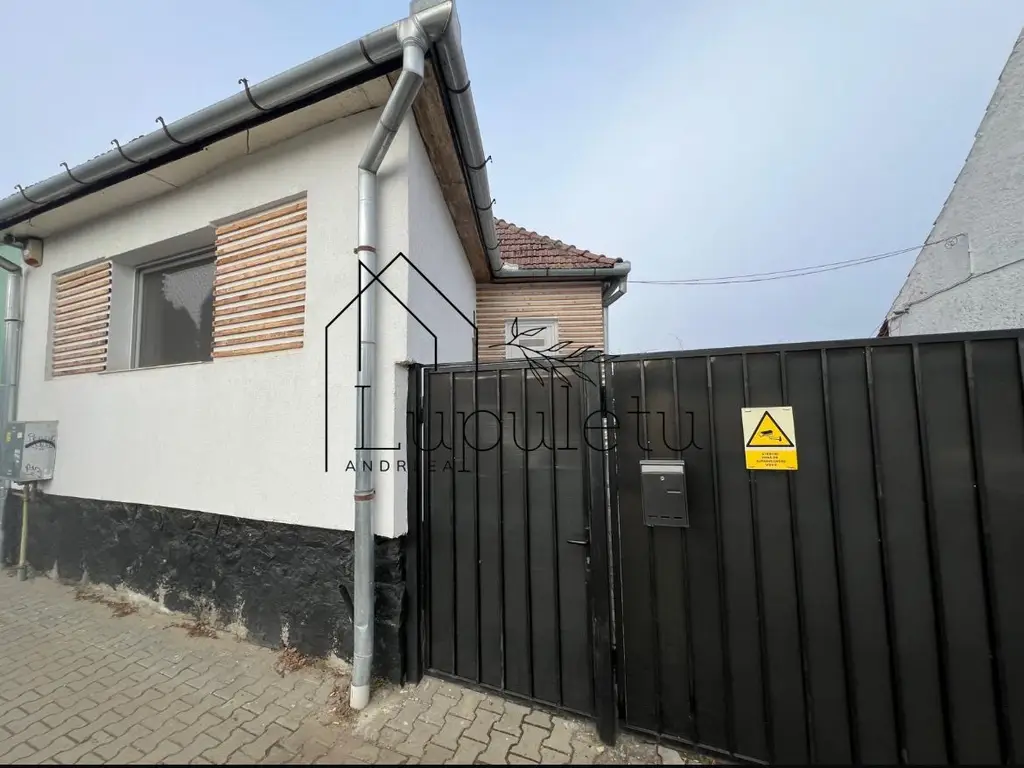 Casa Individuala de Inchiriat | 88 MPU | 2 Camere | Selimbar