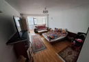 Vând casă cu demisol , parter + 2 etaje și teren în sector 4