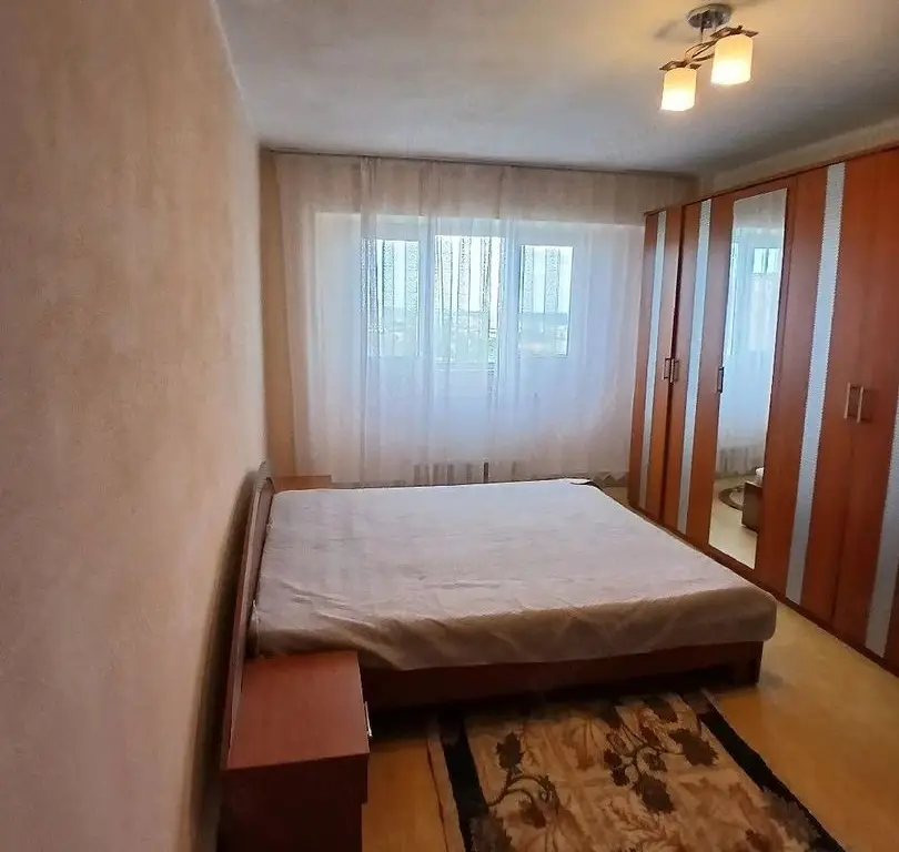De inchiriat apartament 2 camere Mazepa 2, et. 9, 350 euro