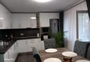 BRASADAS vinde apt. 2 cam RENOVAT 78mp utili etajul 1 în Micro 17.