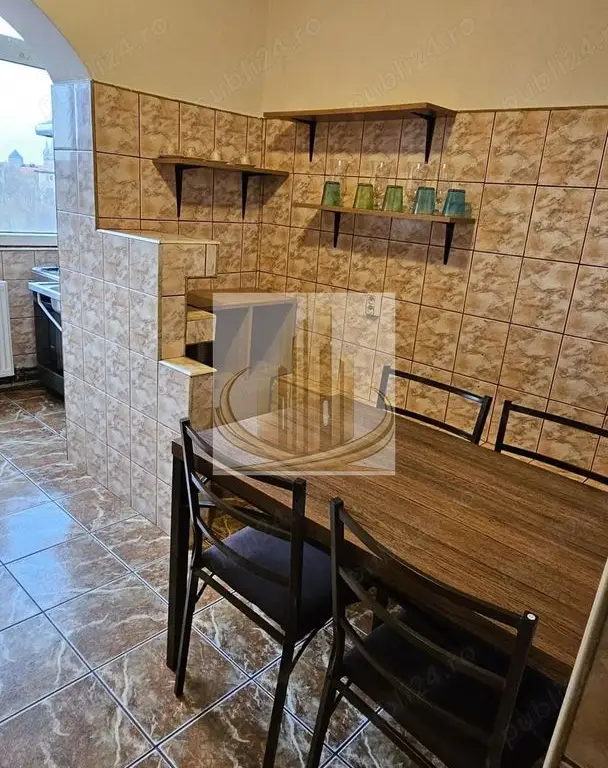 Apartament 3 camere + 2 băi | 70 mp | Decomandat | Zona Lunei