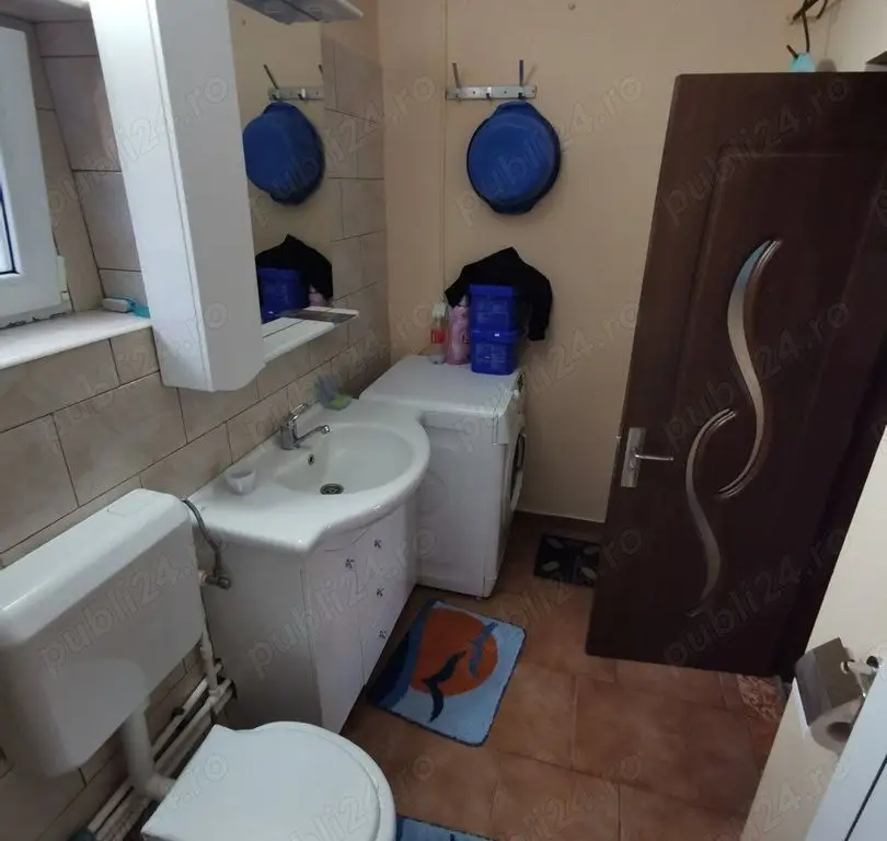 vand casa Satu Mare str spicului 3 cam placa de beton