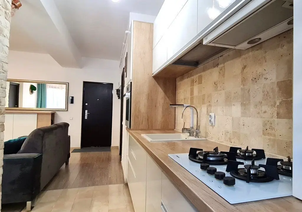 3 Camere Decebal - Bloc 2013 - Complet Renovat - Centrala Proprie