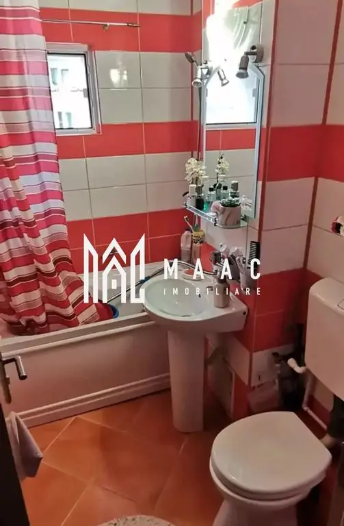 Apartament 3 camere I Decomandat I Zona Vasile Aaron