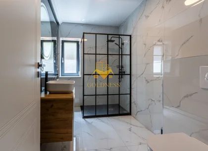 Casa tip duplex view superb panoramic, parcare Floresti Zona Razoare