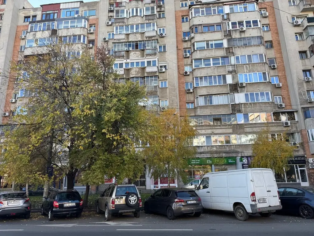 PROPRIETAR inchiriez spatiu comercial Mihai Bravu - Metrou Iancului