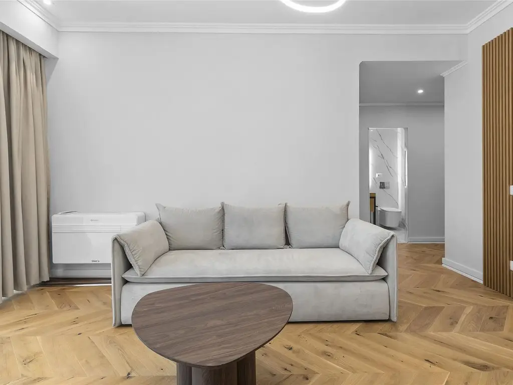 Apartament exclusivist cu 2 camere de închiriat în ONE66 design contemporan