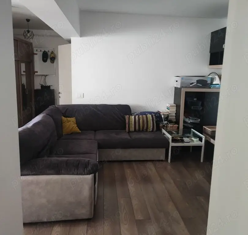 Ag BRASADAS vinde ap. 3 cam. in Complexul Newton Tătărași.