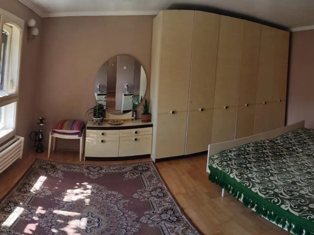 BRASADAS vinde casa individuala spatioasa in zona Burdea.