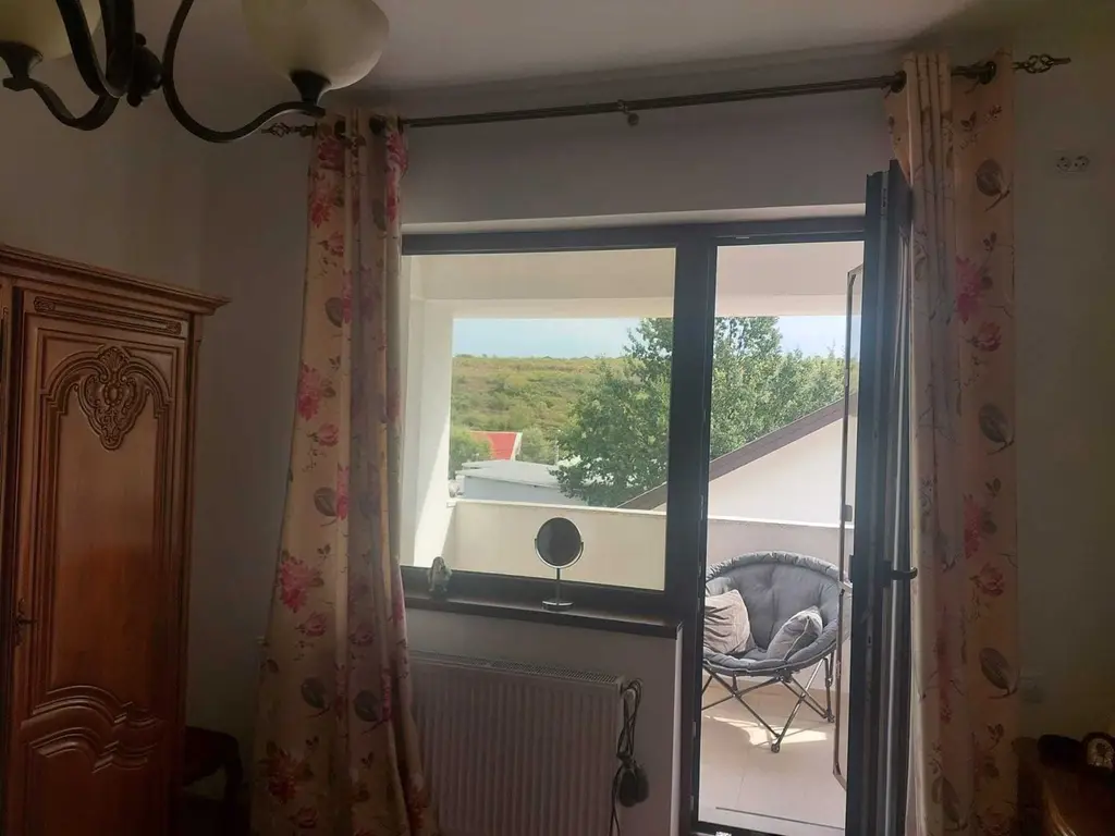 Vila de vanzare in Iasi, Barnova