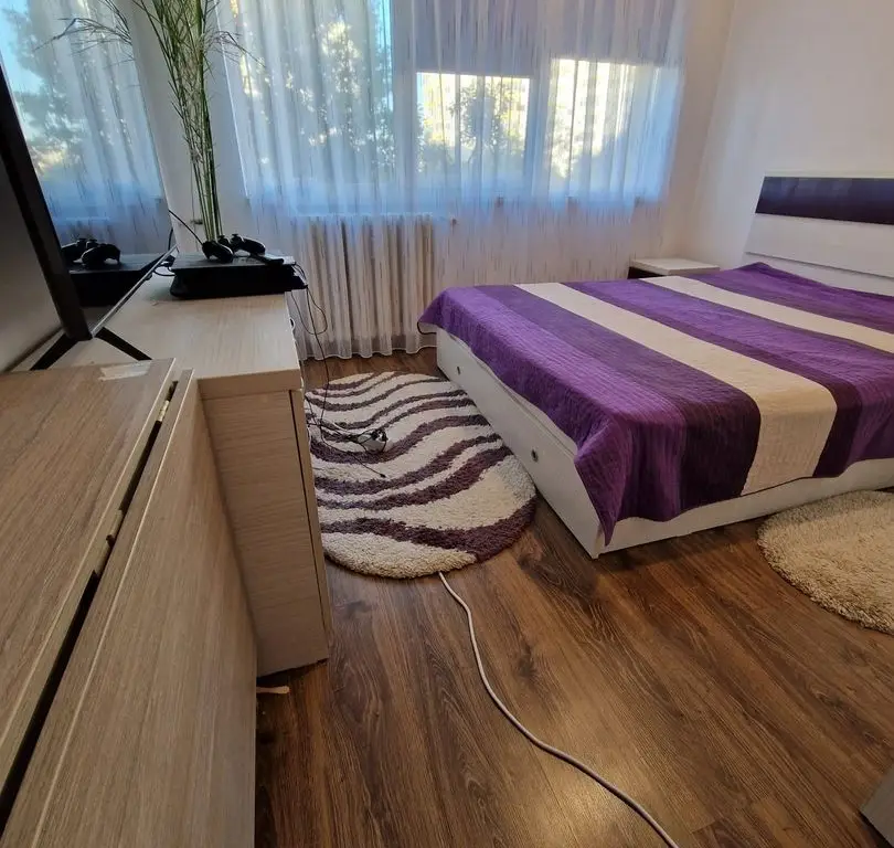 Apartament 3 camere Dna Ghica- centrala proprie