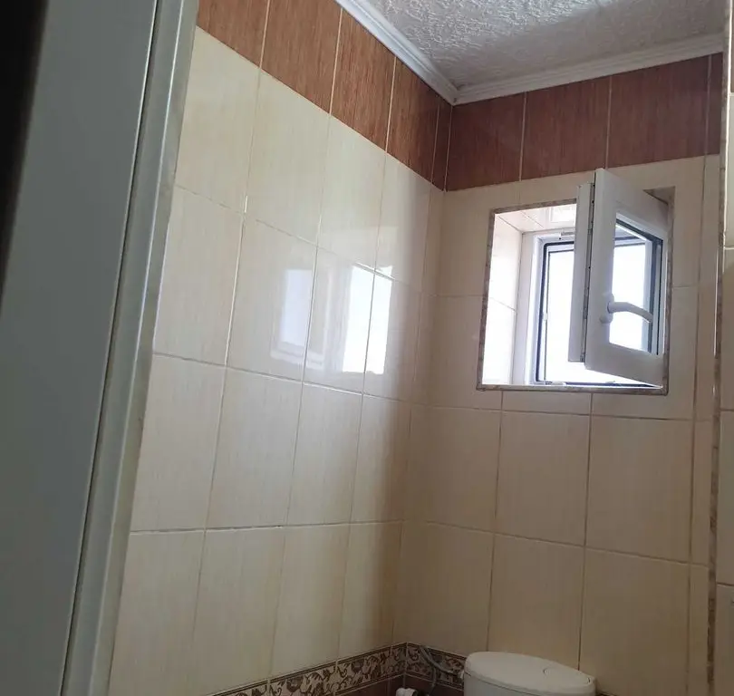 BRASADAS vinde ap 2 cam etaj 2 Botizului