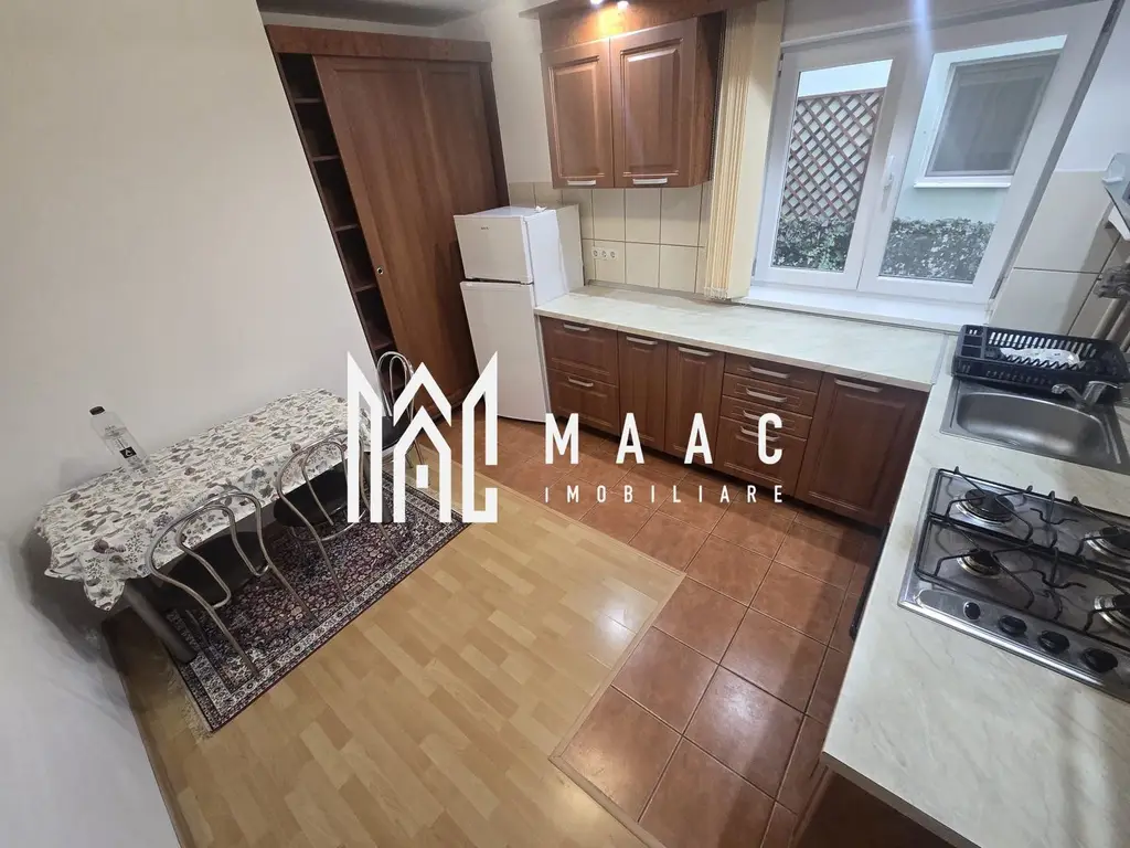 Apartament 2 camere decomandat parter gradina Strand