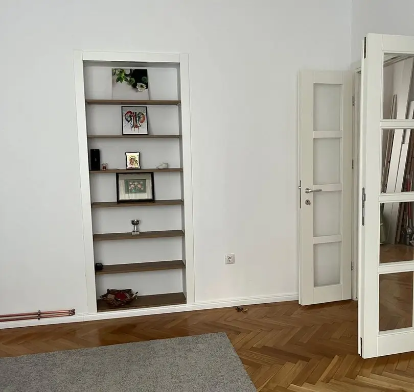Ag BRASADAS vinde vila 8 camere Parcul Carol