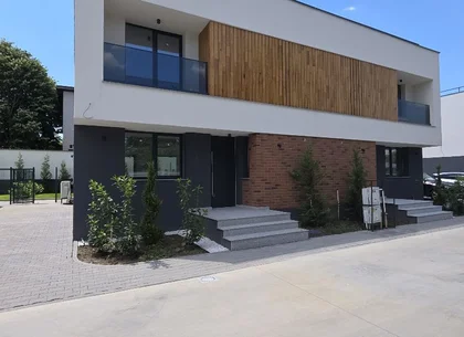 Giulesti duplex P+1 4 camere de vanzare