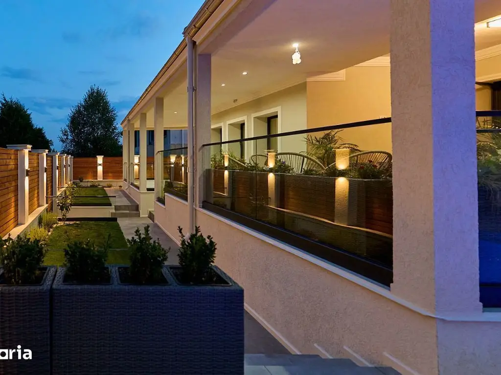 Vila cu Piscina UNICAT! Foto REALE! FINALIZAT Interior si Exterior!
