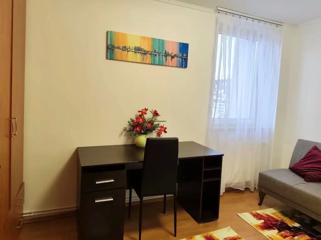 Apartament decomandat de închiriat 85 mp finisaje moderne etaj 7 Griviței