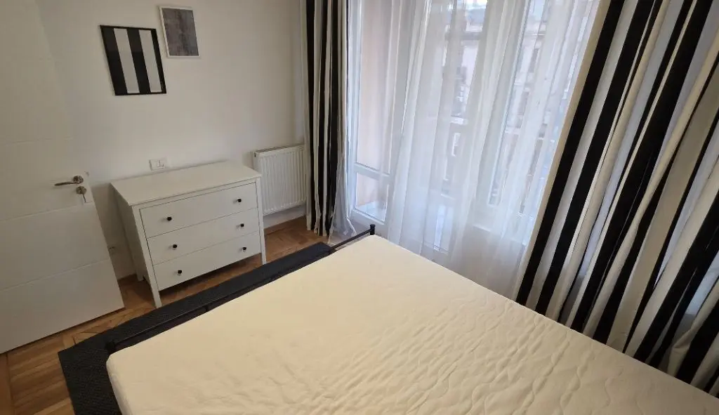 Romana Coloane apartament 3 camere mobilate si utilate