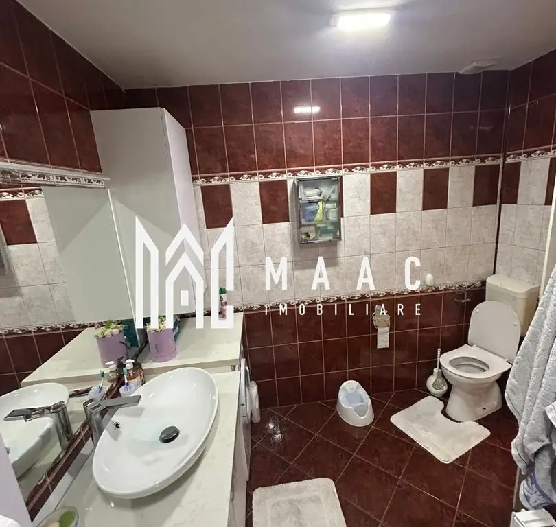 Casa Individuală | 260 MPU | Piscină Interioară | Curte Libera 100 MP