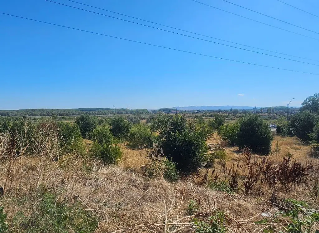 Teren intravilan 14.168 mp – pozitie excelenta la intrarea in Braila