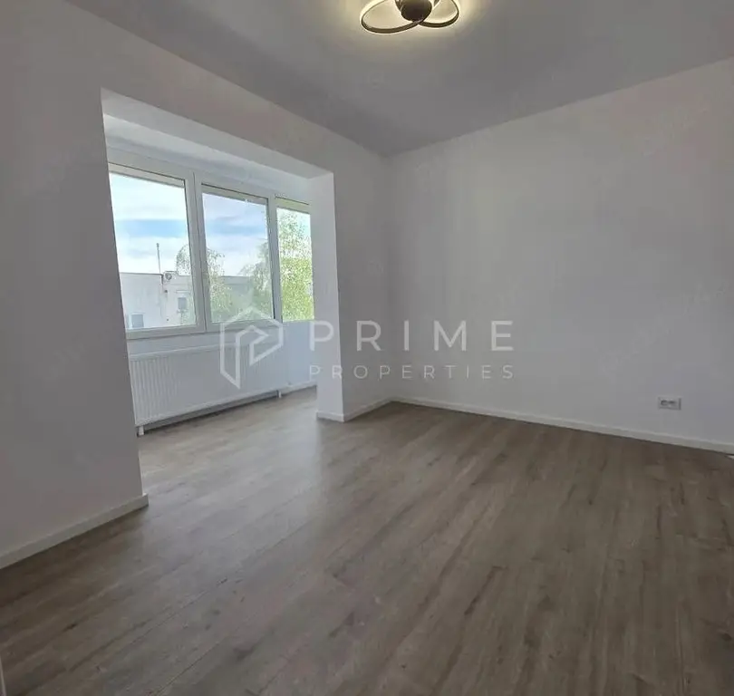 Apartament modern cu 3 camere, complet renovat – Zona Unirii