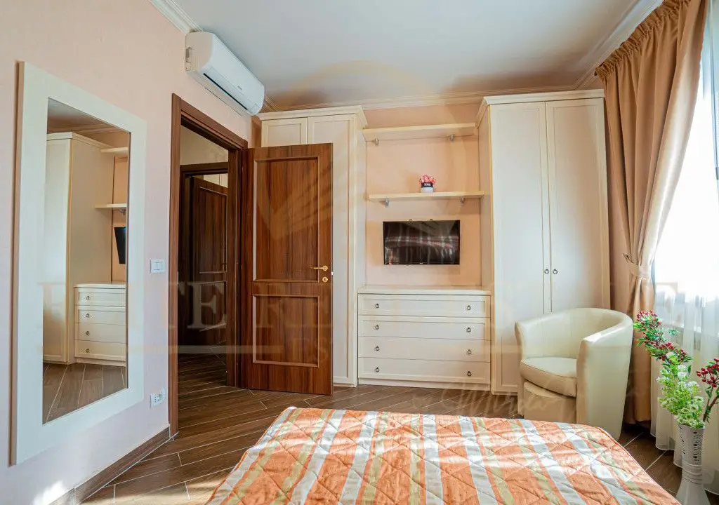 Stațiunea Mamaia - 3 camere, vedere panoramică la lac – Vila Ovidiu