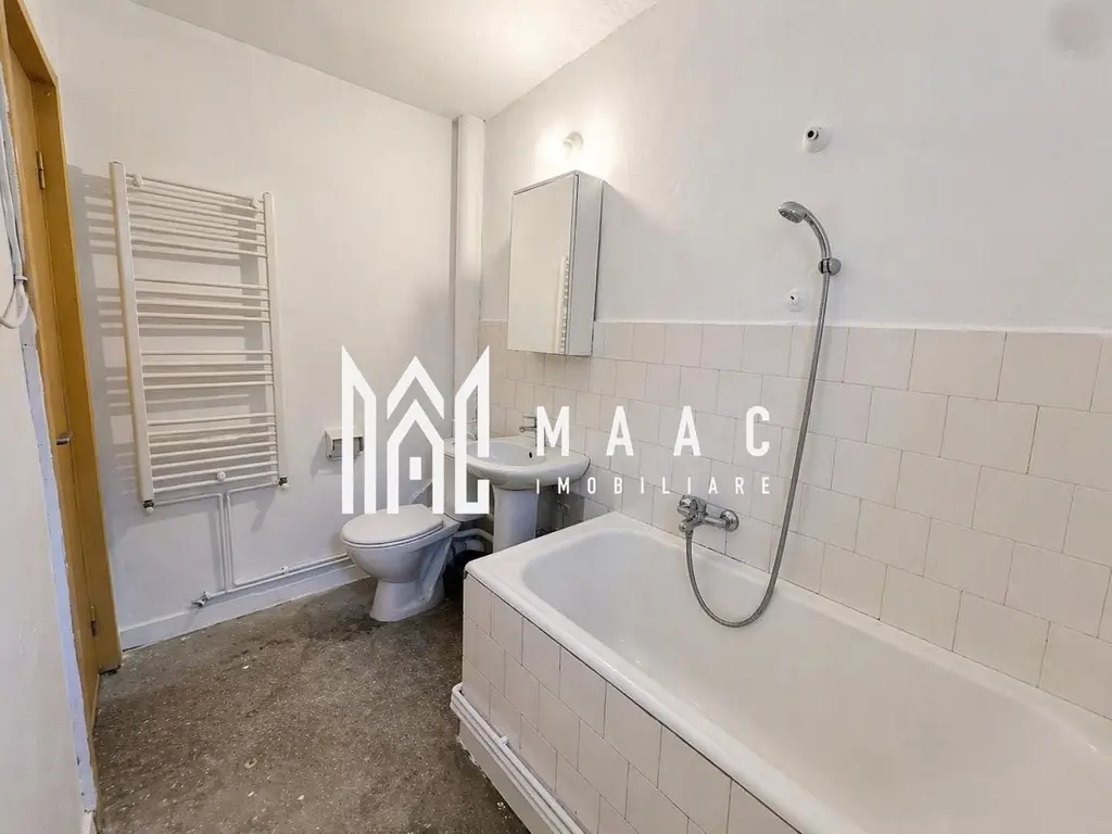 Apartament 2 camere| Ramnicu Vâlcea|52 mp|Zona Traian|64.000 euro negociabil