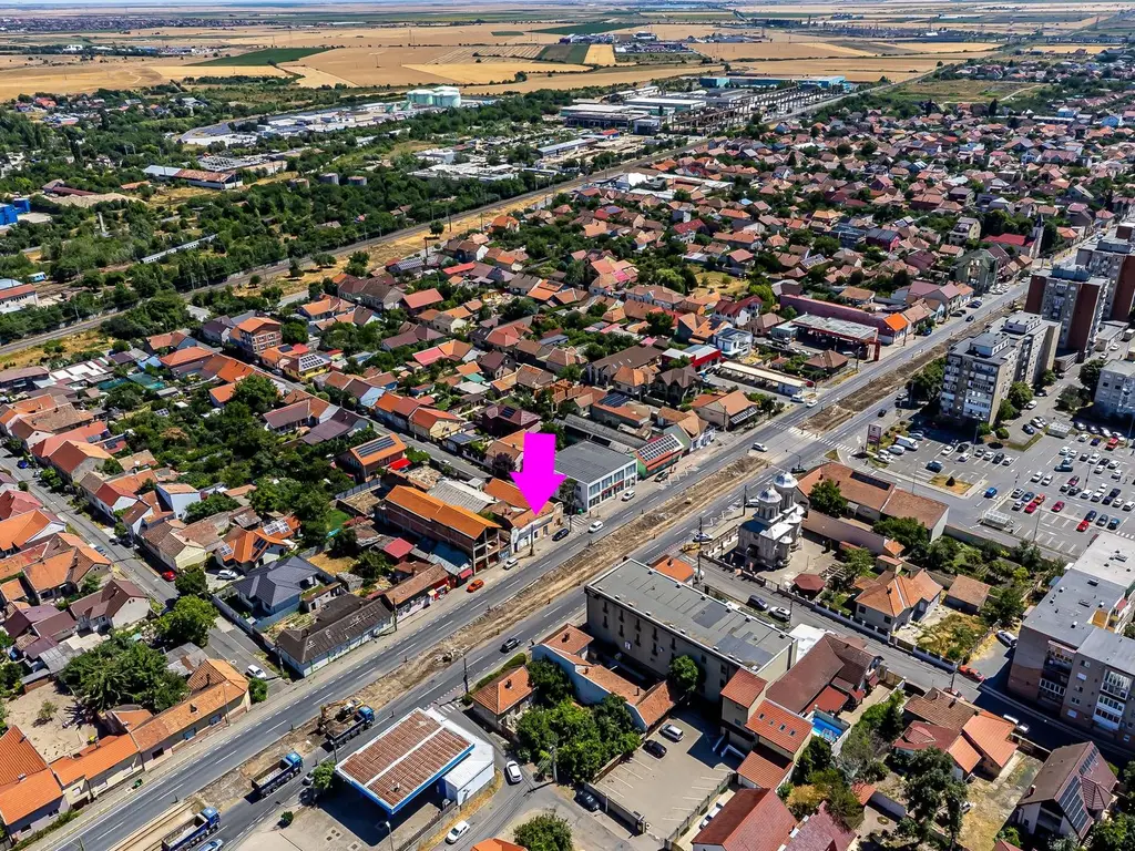 Spatiu comercial + hală pe Calea Radnei – oportunitate investitie!