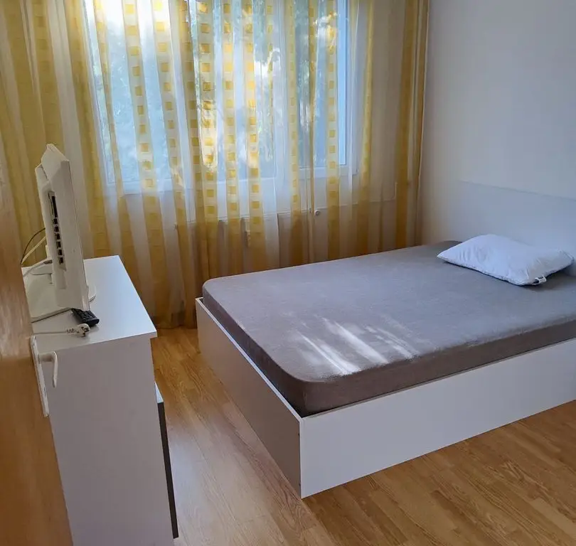 Apartament 3 camere Piata Rahova