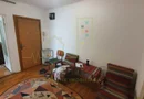 Soarelui. Decomandat. Mobilat si utilat. Se poate prelua cu chiriasi.