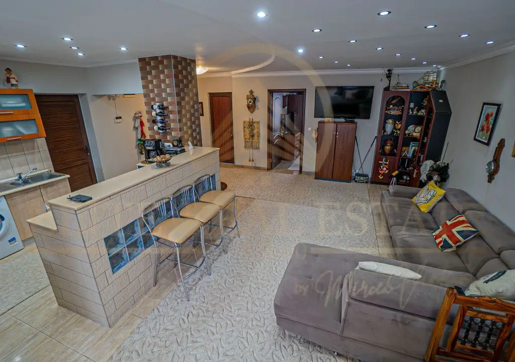 Vila Eforie Sud – Oportunitate unică de investiție și locuire!
