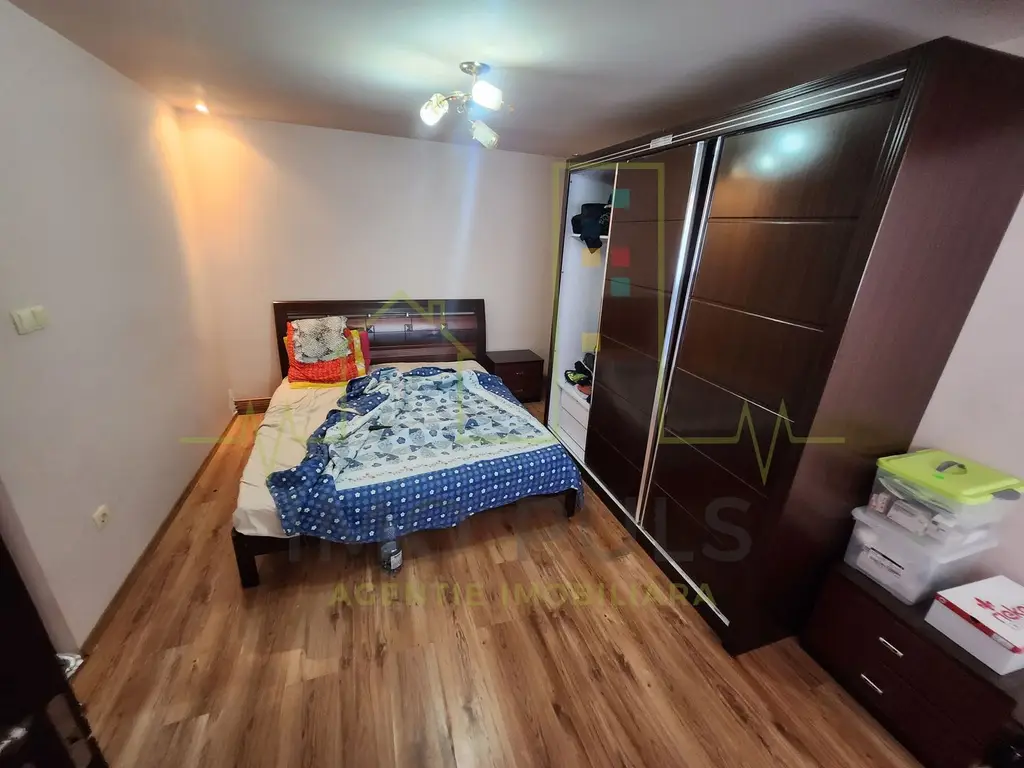 Casa individuala pe parter. Timisoara. 5 Camere. 2 Bai.