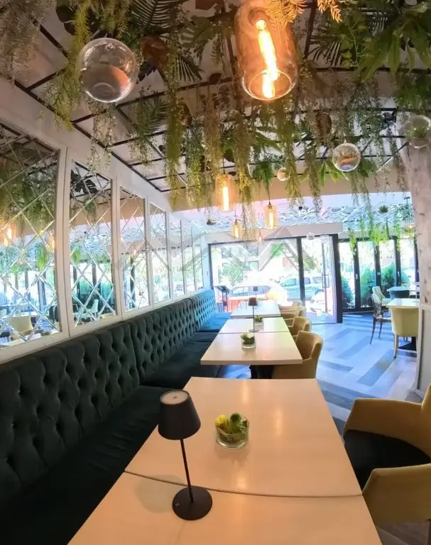 Restaurant de vânzare Otopeni ultracentral | afacere profitabilă