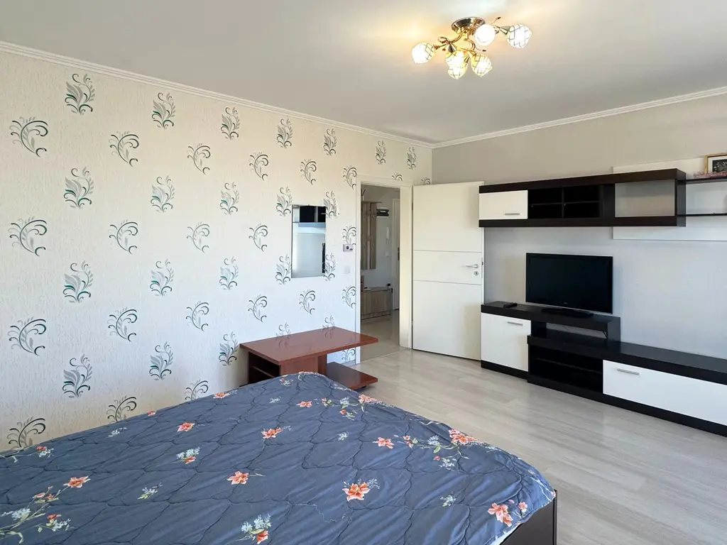 Apartament modern cu 2 camere și vedere spectaculoasă spre munți Avantgarden 3