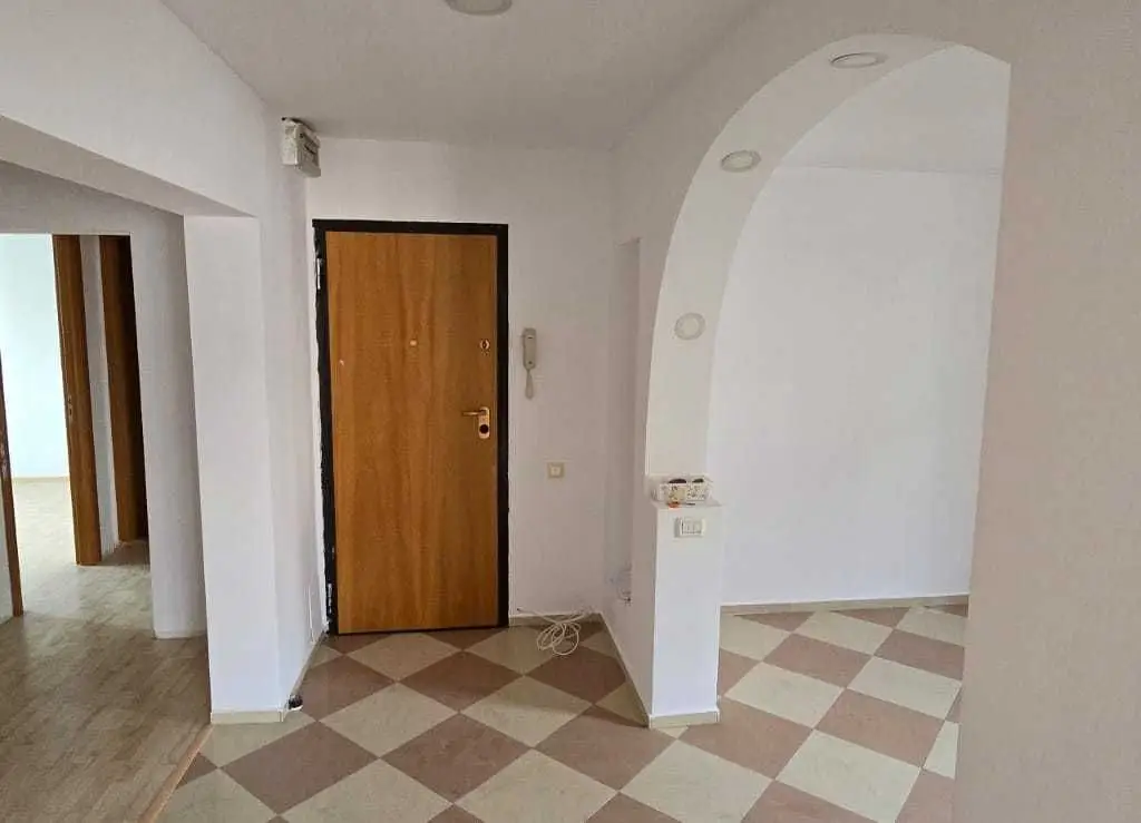Apartament 4 camere 13 Septembrie Sebastian 100m hol in H etaj 7/8