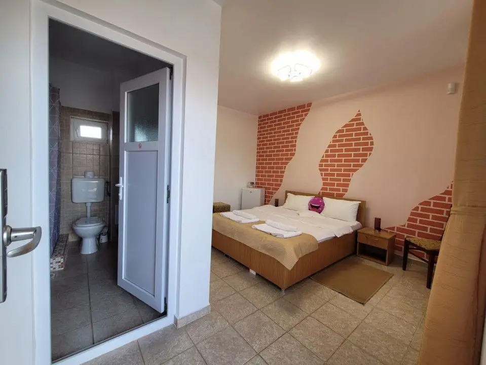 Vama Veche - Vila Sophia - Vânzare pensiune P+1E la cheie.