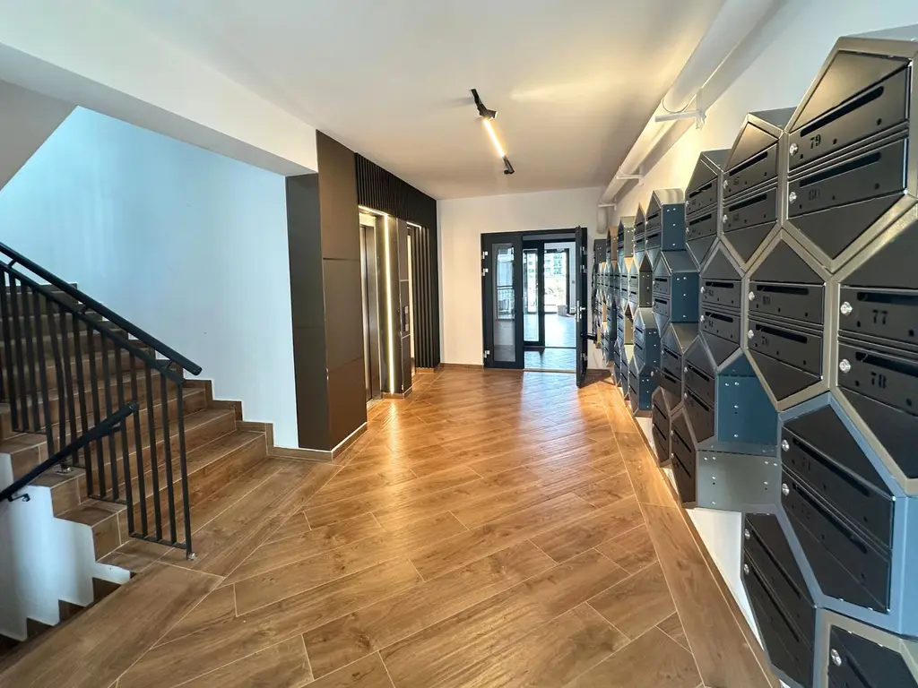Apartament tip studio cu bucătăria mobilată zona Coresi Brasov