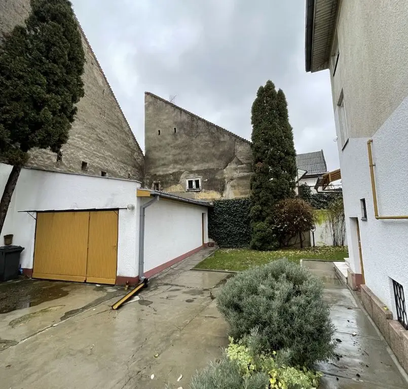 BRASADAS vinde casa cu 3 cam și teren 3 ari zona TITULESCU.