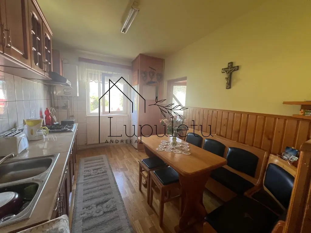 Apartament 2 Camere | 40 MPU | Zonă Centrală Cisnădie