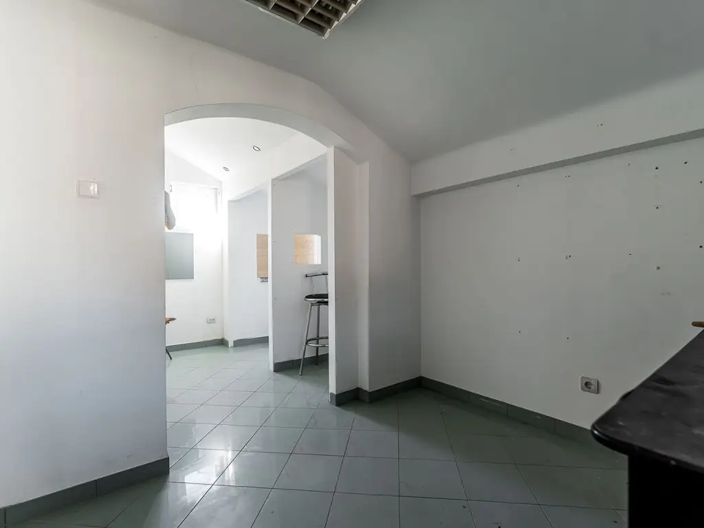 Casa ideală pentru familie: școală la 3 min. Zonă foarte liniștită.